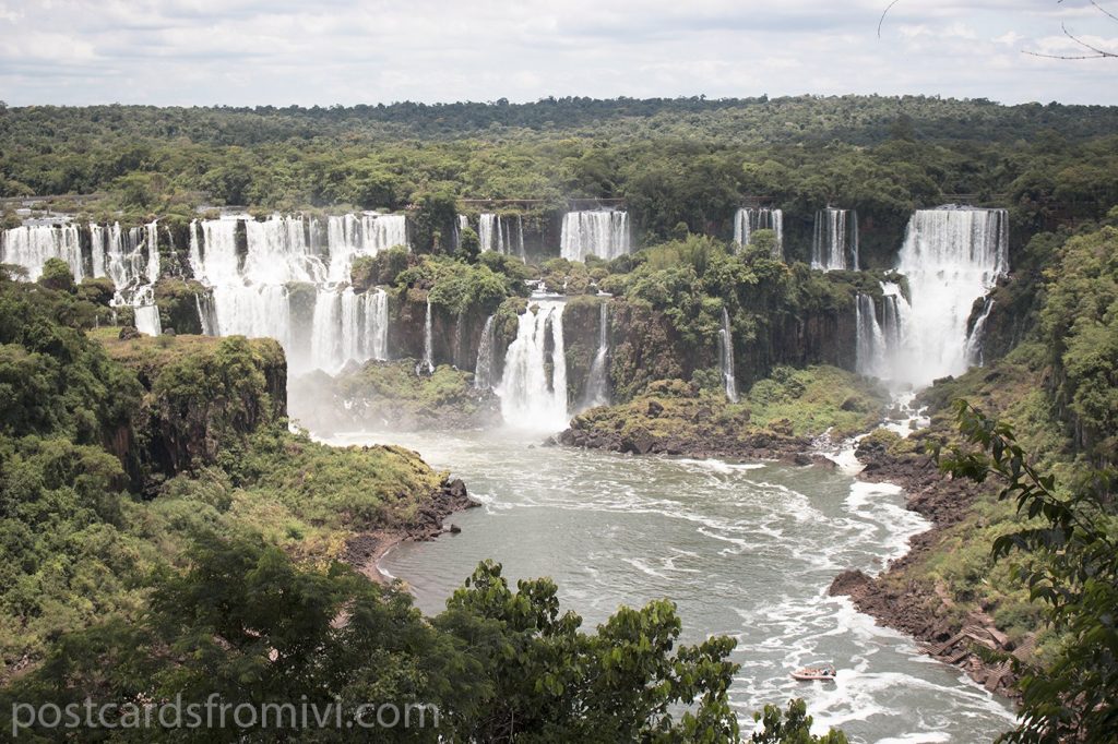 GUIDE TO VISITING IGUAZU FALLS IN BRAZIL